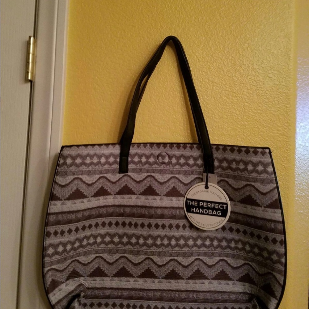 Handbag - Picture 3 of 4